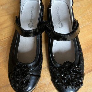 School/dress shoes in genuine leather